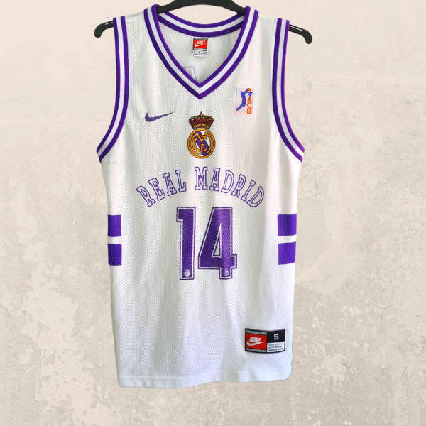 incidente préstamo algodón Camiseta Vintage Nike Real Madrid Baloncesto 1995-1999 - Valde Vintage