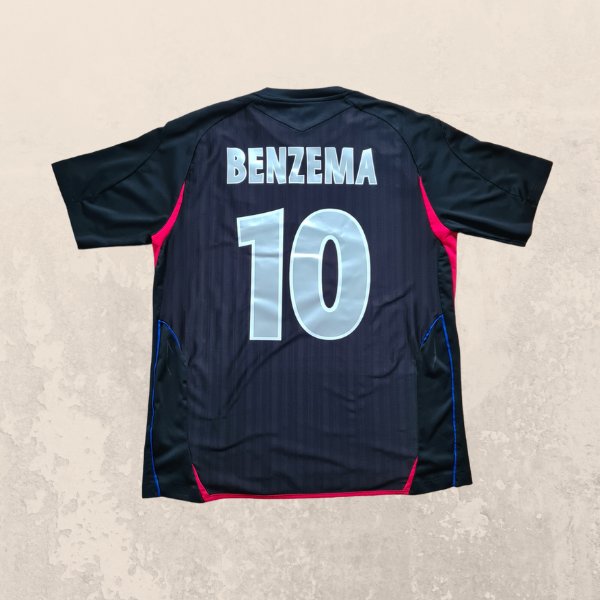 Camiseta vintage Karim Benzema Olympique Lyon away 2007/2008